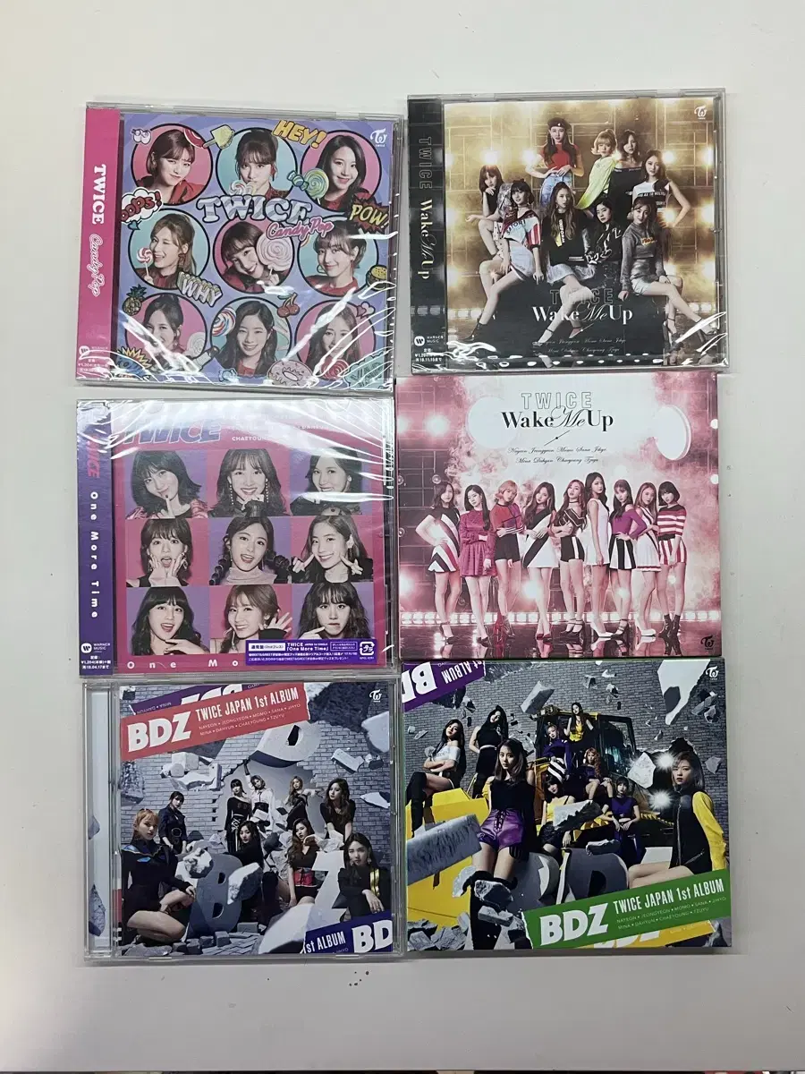 TWICE日本アルバムCD
